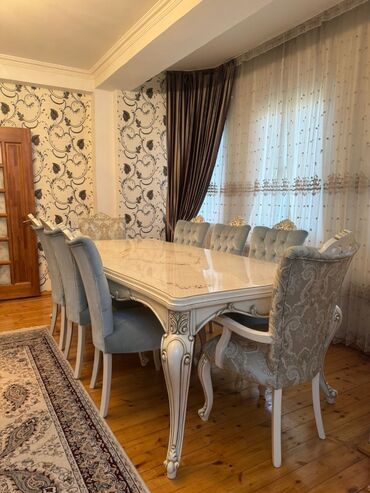 продажа подержанной мебели: Комод, Стол и стулья, ТВ подставка, Турция