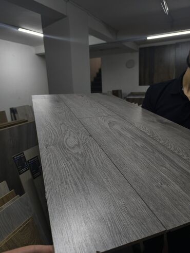 Laminat: Laminatlar her növdə, istenilen çeşitde satis 32 class, 8mm)topdan -da lalafo.az — 17 Laminat: Laminatlar her növdə, istenilen çeşitde satis 32 class, 8mm)topdan — 17