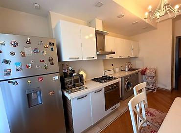 razinde ucuz evler: İcarəyə verilir 3 otaqlı yeni tikili 123 m², Nizami m. Kateqoriya — 4