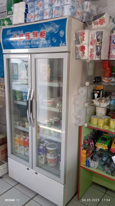 мини витринный холодильник: Для молочных продуктов, Б/у