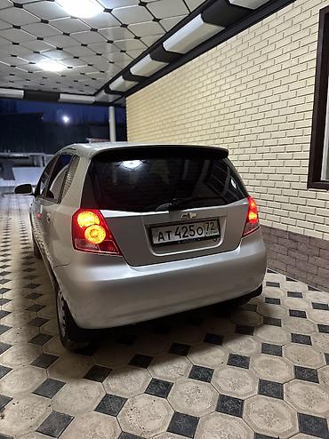 Chevrolet: Chevrolet Aveo: 2004 г., 1.4 л, Механика, Бензин, Хэтчбэк — 9