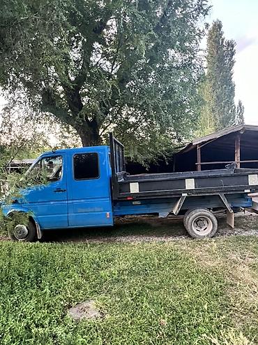 авто домик: Mercedes-Benz Sprinter бортовой грузовик (двухрядная кабина) — 3