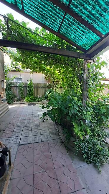 Продажа коттеджей и домов: Продается!!! Дом из жженного кирпича в районе рынка Дордоя, по ул — 16
