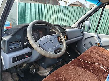 mercedesbenz sprinter 208: Спринтер сатылат жылы 1999 объем 2.9 ТД матор матор зынк май жебейт — 5