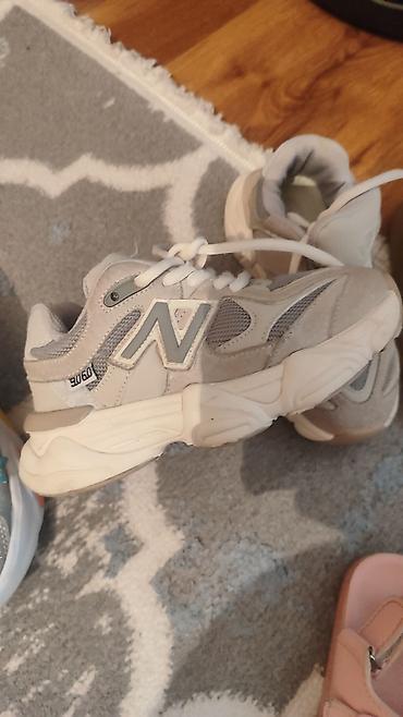 new balance 1906: Мужские кроссовки, 32, New Balance, Б/у, цвет - Серый, Самовывоз — 1