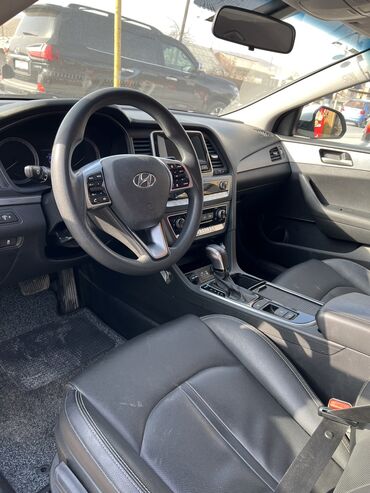 Hyundai: Hyundai Sonata: 2020 г., 2 л, Автомат, Газ, Седан — 8