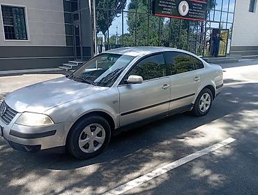 Volkswagen Passat: 2003 г., 2 л, Механика, Бензин, Седан — 2