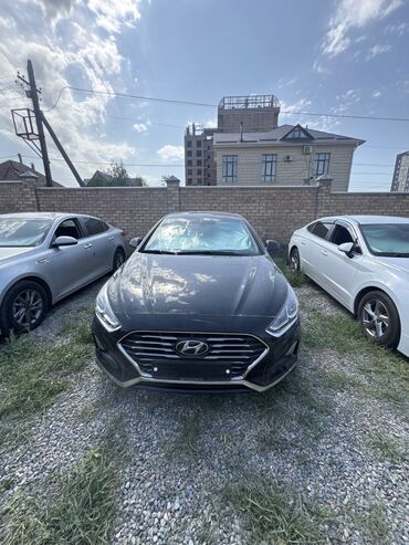 hyundai sonata аренда такси бишкек: Hyundai Sonata: 2018 г., 2 л, Автомат, Газ, Седан