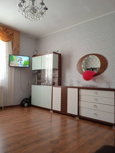 Həyət evləri və villaların satışı: 4 otaqlı, 150 kv. m, Orta təmir — 14