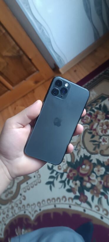 165 ekran: IPhone 11 Pro, 64 ГБ, Space Gray, Беспроводная зарядка