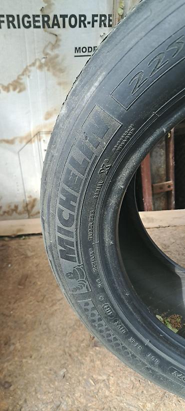 2106 masin: Məhsul: Avtomobil şinləri – Michelin - Brend/model: Michelin (səthdə — 4