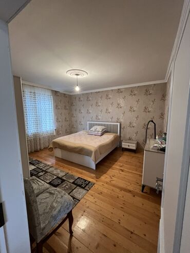 Həyət evləri və villaların satışı: Salam həyət evi satılır 3sotdur evin qupcasıda var. Unvan digah — 16