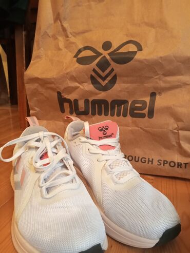 Women's Sneakers and athletic shoes: QADIN 60 AZN VE USAQ 48AZN GEYINILMEYIB UŞAQ (37 VE 31 RAZMER) VE 5-10 — 3