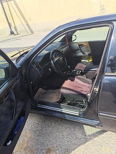 mersedes starter: Mercedes-Benz E-Class: 3 l | 1995 il Sedan — 6