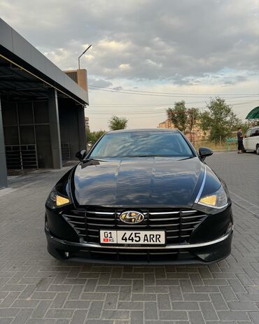 убитые машины: Hyundai Sonata: 2019 г., 2 л, Автомат, Газ, Седан