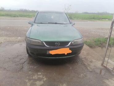 Opel: Opel Vectra: 1.6 л | 1997 г. | 450085 км Седан