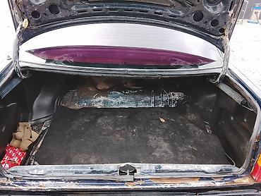 Audi: Audi 100: 1988 г., 1.8 л, Механика, Бензин, Седан — 14