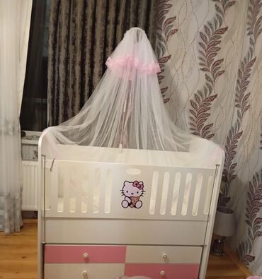 детские альбомы для фотографий: Qız üçün, Yeni, Dördbucaq, Beşik, Dəst ilə, Matras ilə, Yellənmə mexanizm ilə