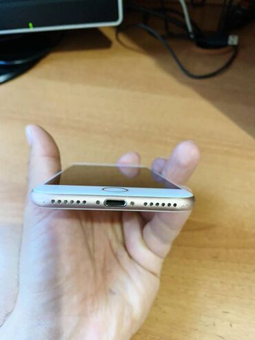прокат плейстейшен 4: IPhone 7, 32 GB