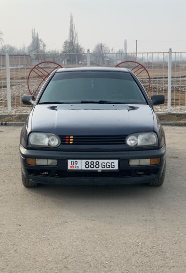 Volkswagen: Volkswagen Golf: 1993 г., 1.8 л, Механика, Бензин