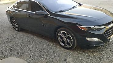 yalquzaq moto: Chevrolet Malibu RS sedan - Korpusu: qara rəng, aerodinamik kuzov — 2