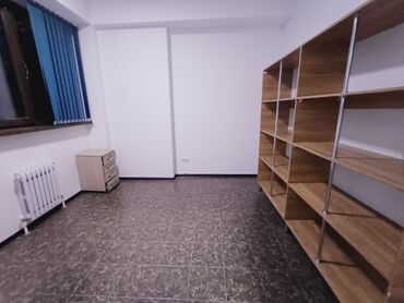 продаю офис 107 м² с ремонтом с мебелью административное здание 1 этаж: Сдается уютный кабинет!🏙 📍 Адрес: ул. Грибоедова, 16 📏 Площадь: 13 м²