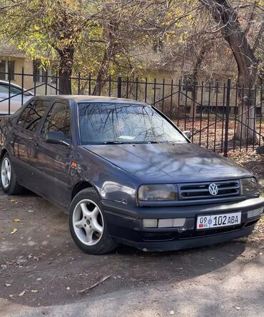 решетка радиатора гольф 2: Volkswagen Vento: 1992 г., Бензин, Седан