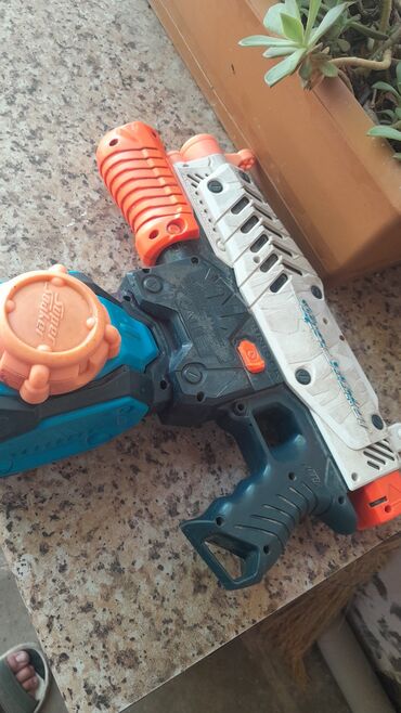игрушечный металлический пистолет в бишкеке: Su tapancası,nerf water gun