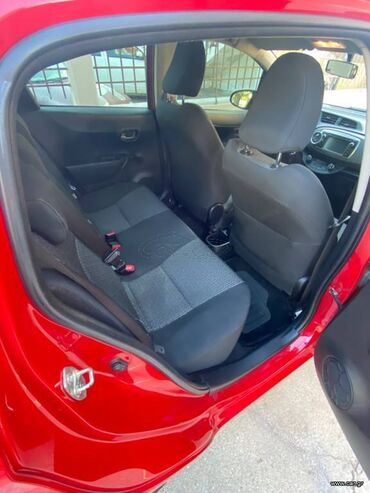 Toyota: Toyota Yaris: 1.4 l. | 2014 έ. Χάτσμπακ — 10