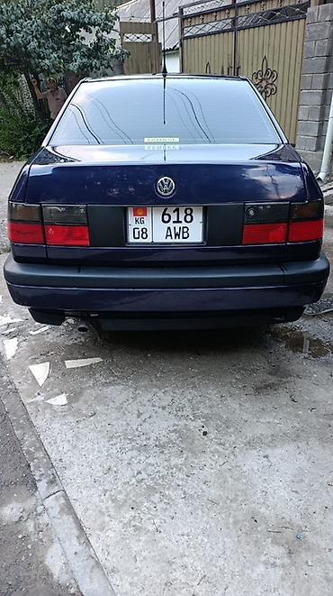 a8 d2: Volkswagen Vento: 1997 г., Механика, Седан — 1