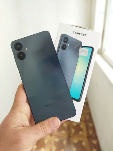 samsung düyməli: Samsung Galaxy A06, 4 GB, Düyməli, Barmaq izi, Face ID