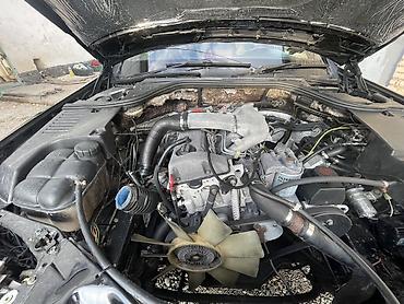 генерато: Дизельный двигатель Mercedes-Benz OM603 3.0 - Рядный 6‑цилиндровый — 3