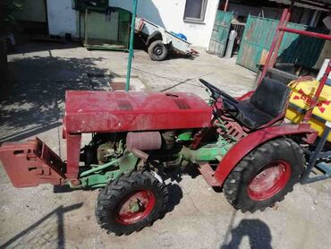 Teretna i poljoprivredna vozila: Traktor Agrija 4800, vocarski, u delovima ili ceo. Cena: 900€