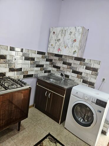 Uzunmüddətli kirayə evlər: 111 kv. m, 2 otaqlı, İşıq, Su, İnternet — 10
