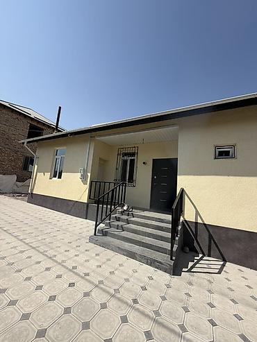 Продажа коттеджей и домов: 5 комнат, 130 м², 4 соток, Бишкек, Оскон-ордо ж/м Собственник — 41