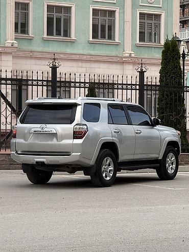 Toyota: Toyota 4Runner: 2017 г., 4 л, Автомат, Бензин, Внедорожник — 6