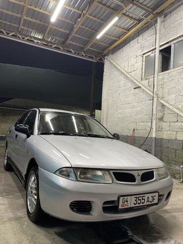 семейный машина: Mitsubishi Carisma: 1998 г., 1.8 л, Автомат, Бензин, Седан