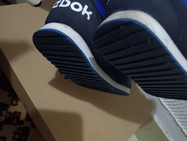 Čizme: Čizme, Reebok, Veličina - 28 na lalafo.rs — 7 Čizme: Čizme, Reebok, Veličina - 28 — 7