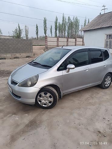 Honda: Honda Fit: 2002 г., 1.5 л, Вариатор, Бензин, Хэтчбэк — 9