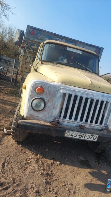 QAZ: Yük maşını – sovet istehsalı GAZ-53 (dumper/kamaz tipli bortlu kuzov) — 1