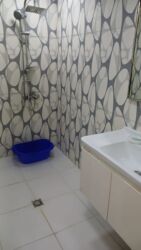 Uzunmüddətli kirayə mənzillər: Xırdalanda aff yaşayış kompleksinde 4/1 12 daş kürsülü altı — 17