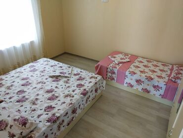 Günlük kirayə evlər: 100 kv. m, 3 otaqlı — 14