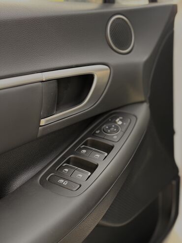 Hyundai: Hyundai Sonata: 2021 г., 2 л, Автомат, Газ, Седан — 21