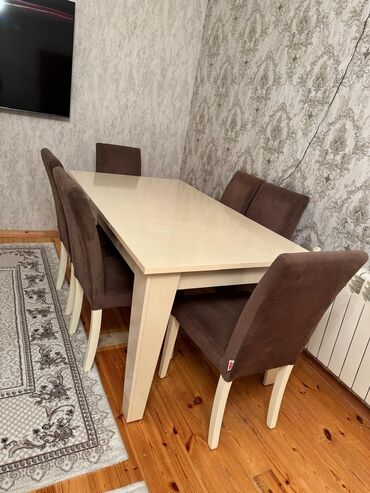 Masa və oturacaq dəstləri: Qonaq otağı üçün, İşlənmiş, Açılmayan, Kvadrat masa, 6 stul