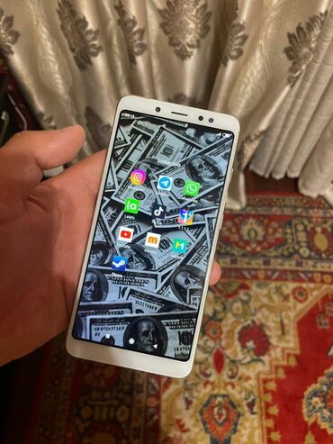 телефон ж6: Xiaomi, Redmi Note 5, Б/у, 32 ГБ, цвет - Белый, 2 SIM