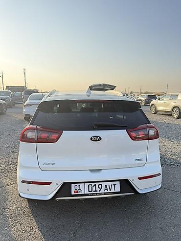 киа рио запчасть: Kia Niro: 2018 г., 1.6 л, Кроссовер — 4