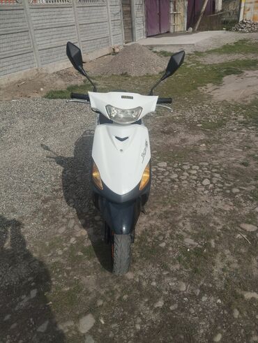 Скутеры: Скутер Yamaha, 50 куб. см, Бензин, Б/у