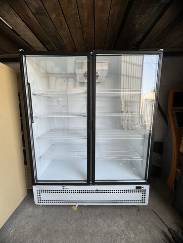 Холодильные витрины: Для напитков, Для молочных продуктов, Для мяса, мясных изделий, Россия, Б/у