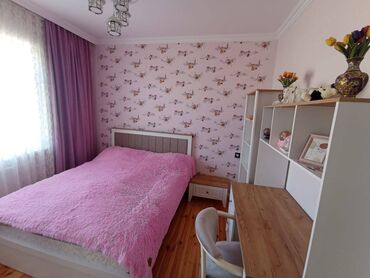 Həyət evləri və villaların satışı: Bakıxanov qəs. 5 otaqlı, 211 kv. m, Orta təmir — 10