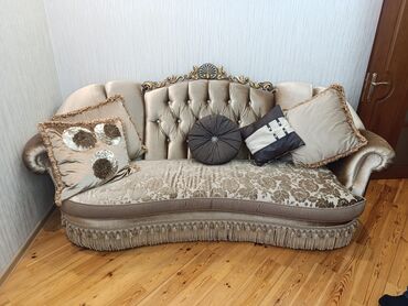 sendivic panel: Диван